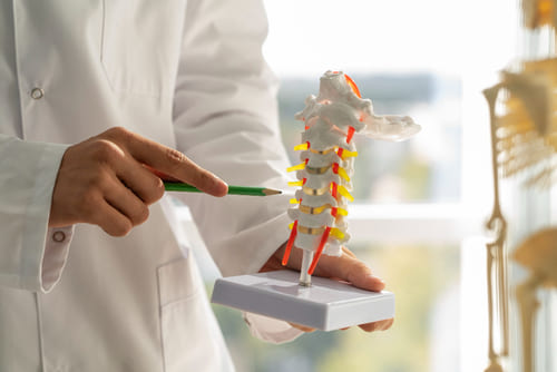 Tratamiento de Tumores Vertebrales y Medulares: Abordaje Especializado para Tu Salud
